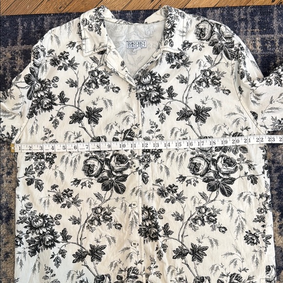 100% Cotton Printed Button Down - Picture 5 of 6